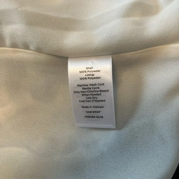 Talbots Blue and White Floral Blouse - Picture 7 of 7